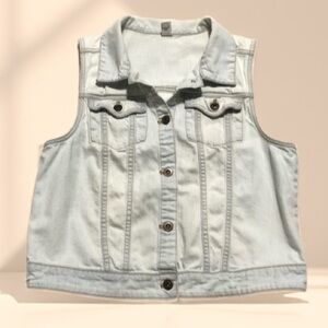 Light washed denim vest